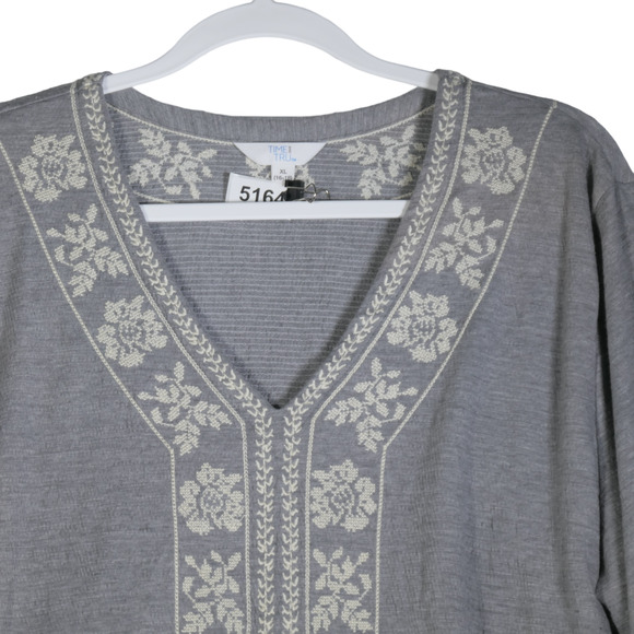 Time and Tru Embroidered Knit Top Womens XL Heathered Gray Boho Hippie Peasant - Picture 4 of 8